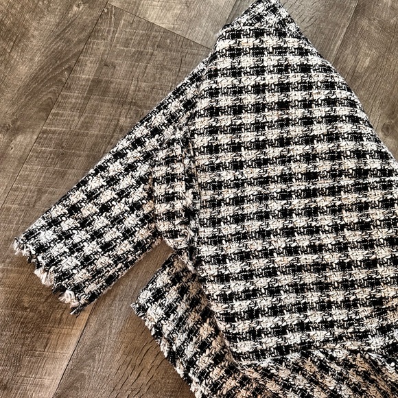 WHBM® Tweed Houndstooth Buttoned Studio Blazer Size S/XS - Picture 12 of 14